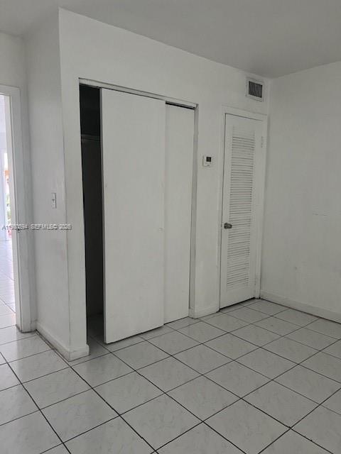 1280 W 54th St #122B Hialeah, FL 33012