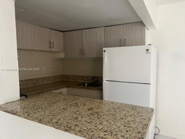 1280 W 54th St #122B Hialeah, FL 33012