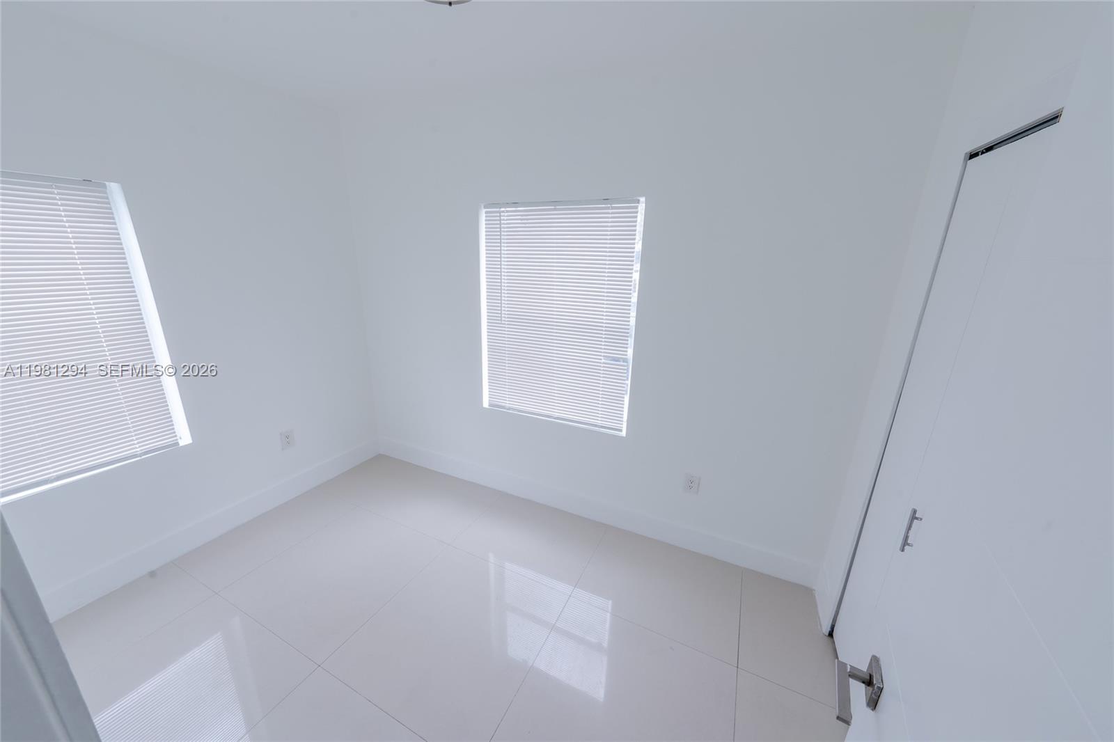 1890 NW 35th St #6 Miami, FL 33142