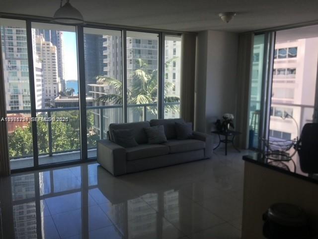 image Axis on Brickell South8