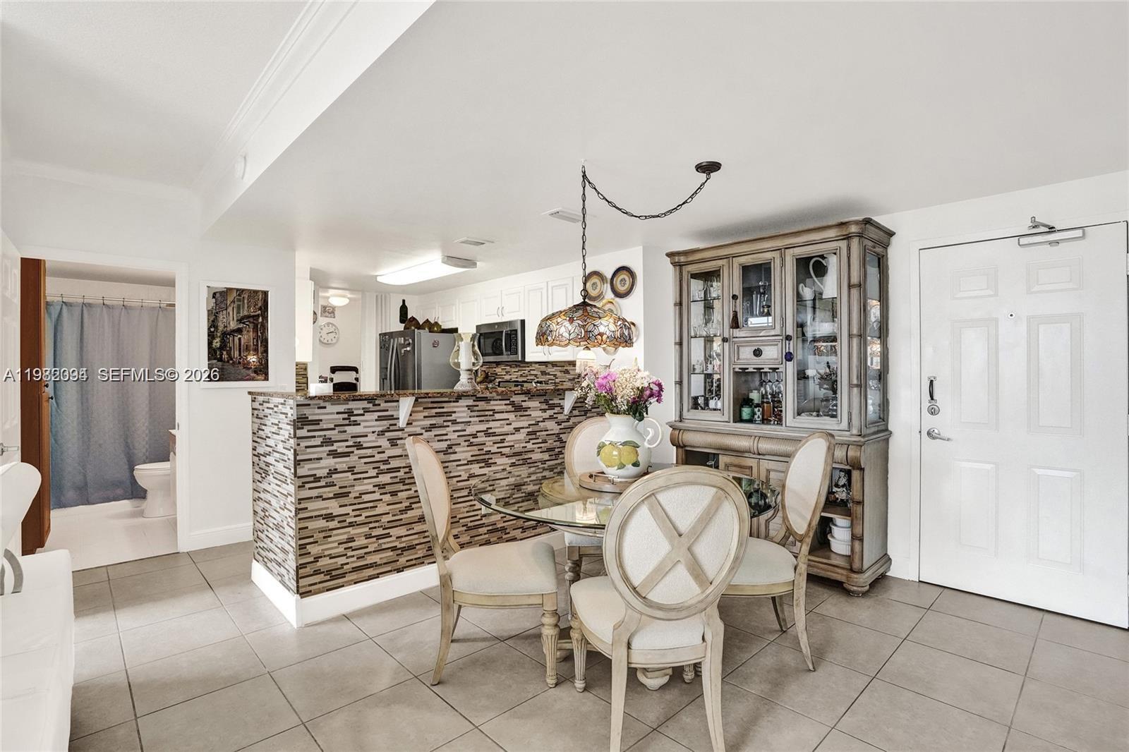 215 SW 42nd Ave #704 Miami, FL 33134