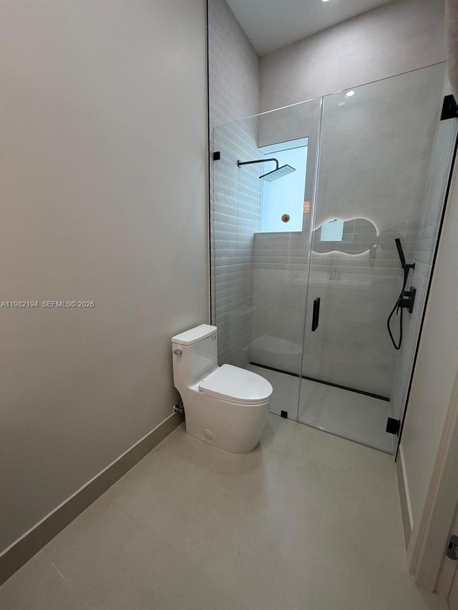 13231 SW 220th St Miami, FL 33170