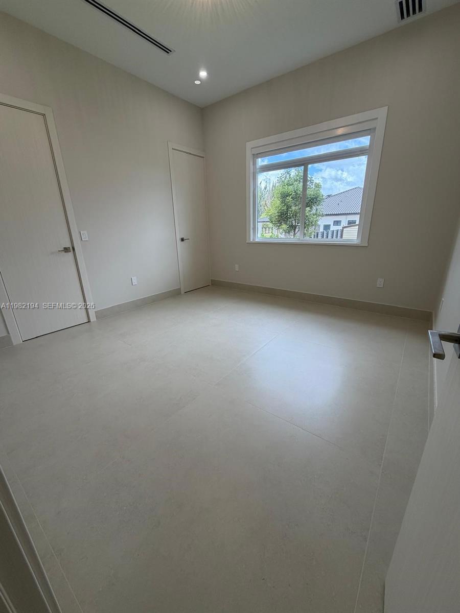 13231 SW 220th St Miami, FL 33170