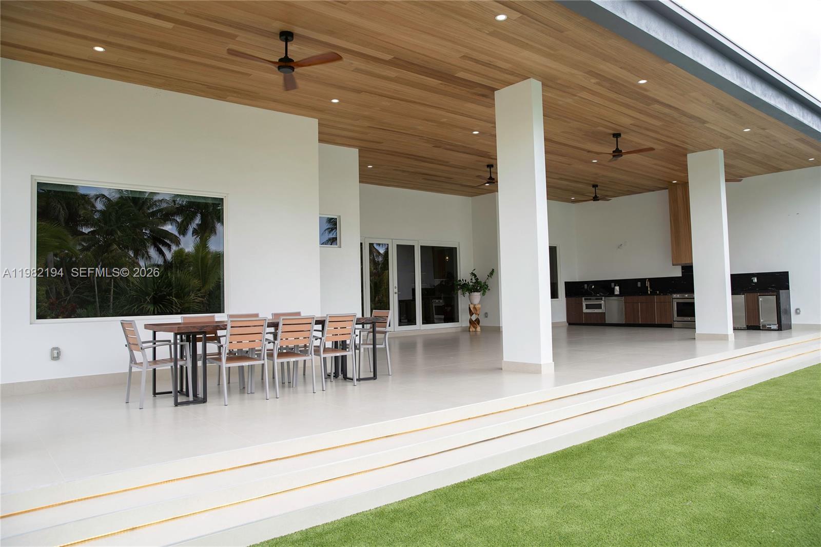 13231 SW 220th St Miami, FL 33170