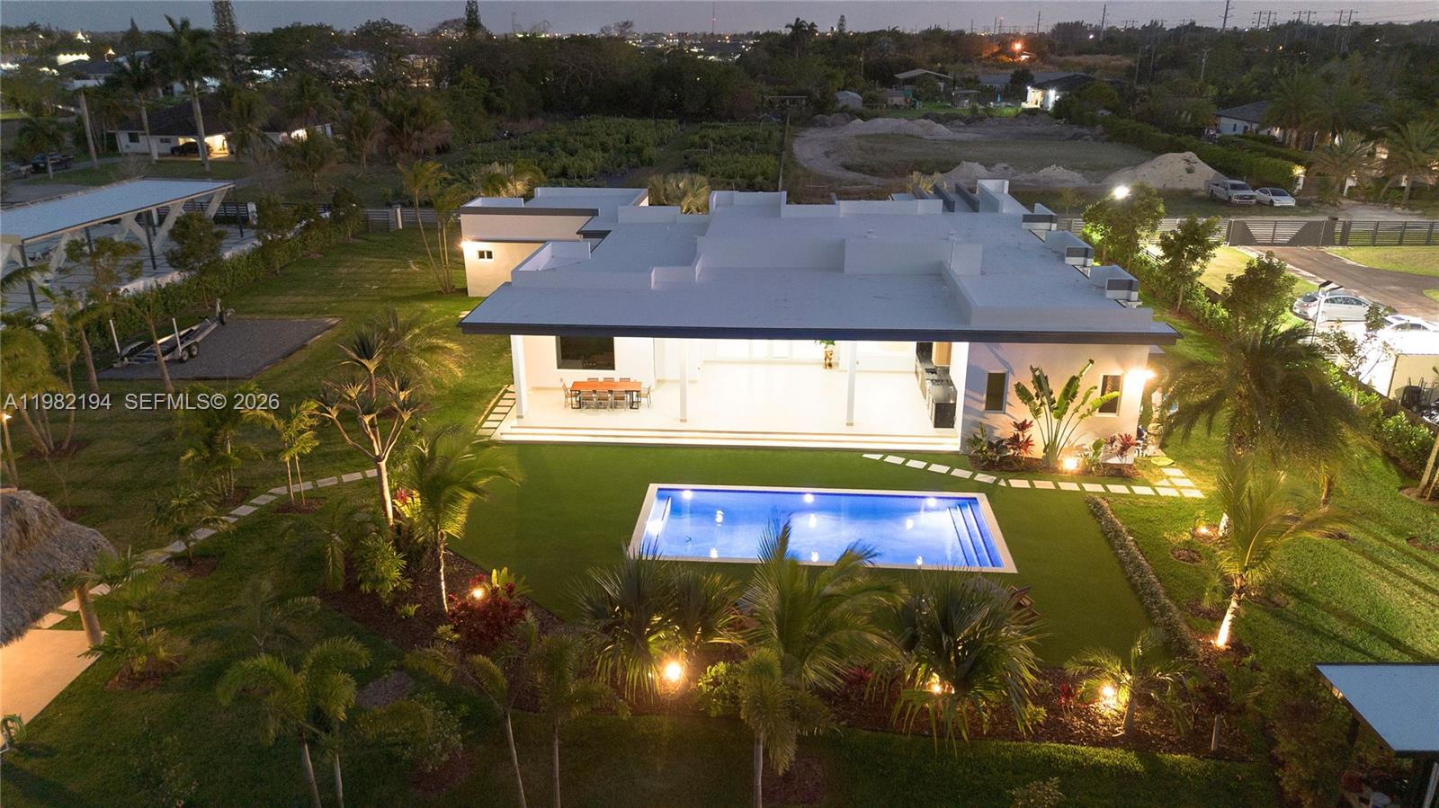 13231 SW 220th St Miami, FL 33170