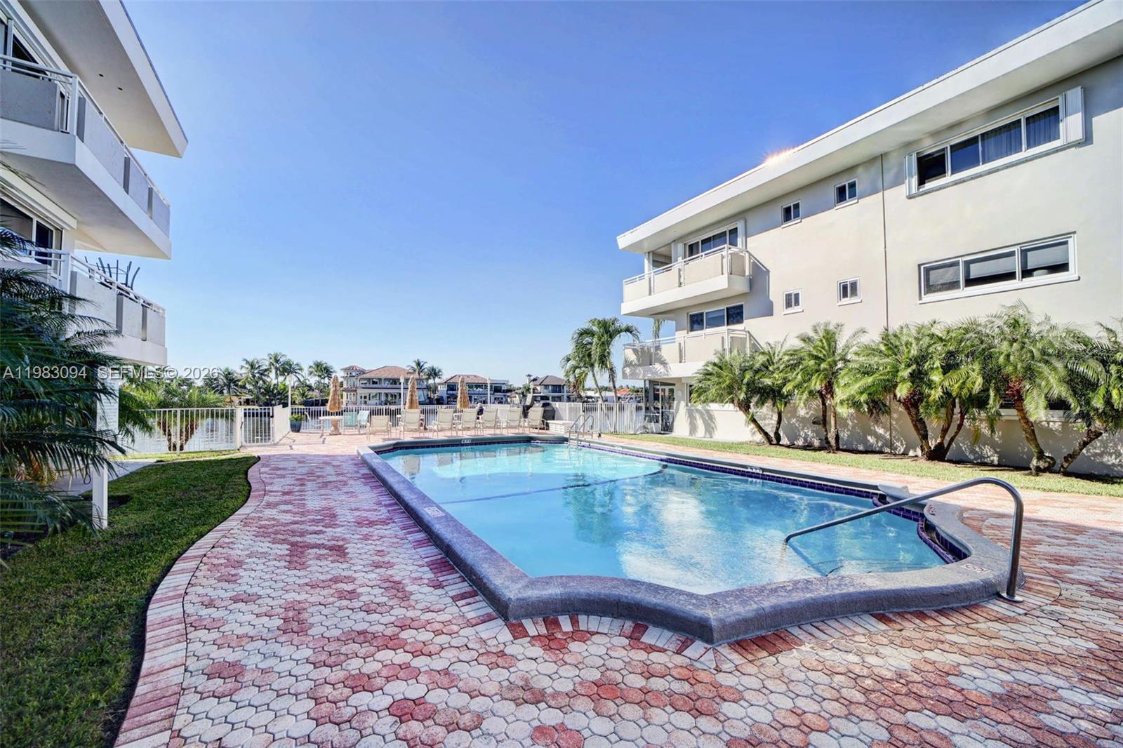 1198 Hillsboro Mile #340 Hillsboro Beach, FL 33062
