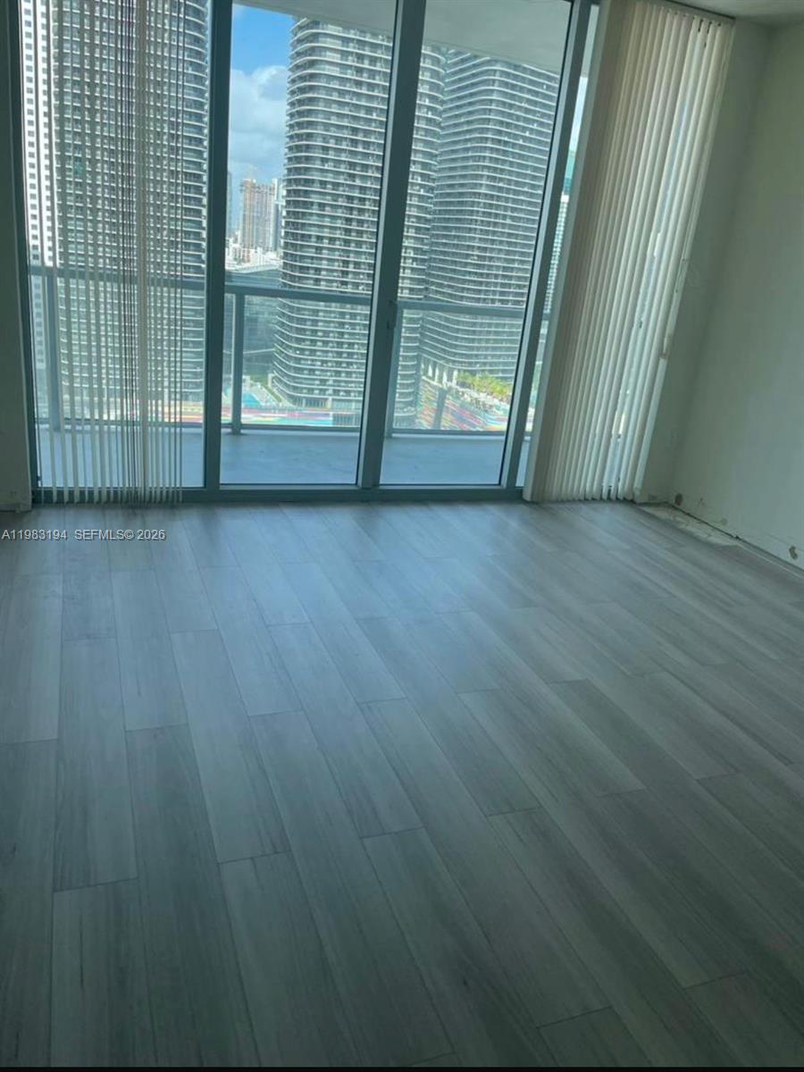 1111 SW 1st Ave #3122-N Miami, FL 33130