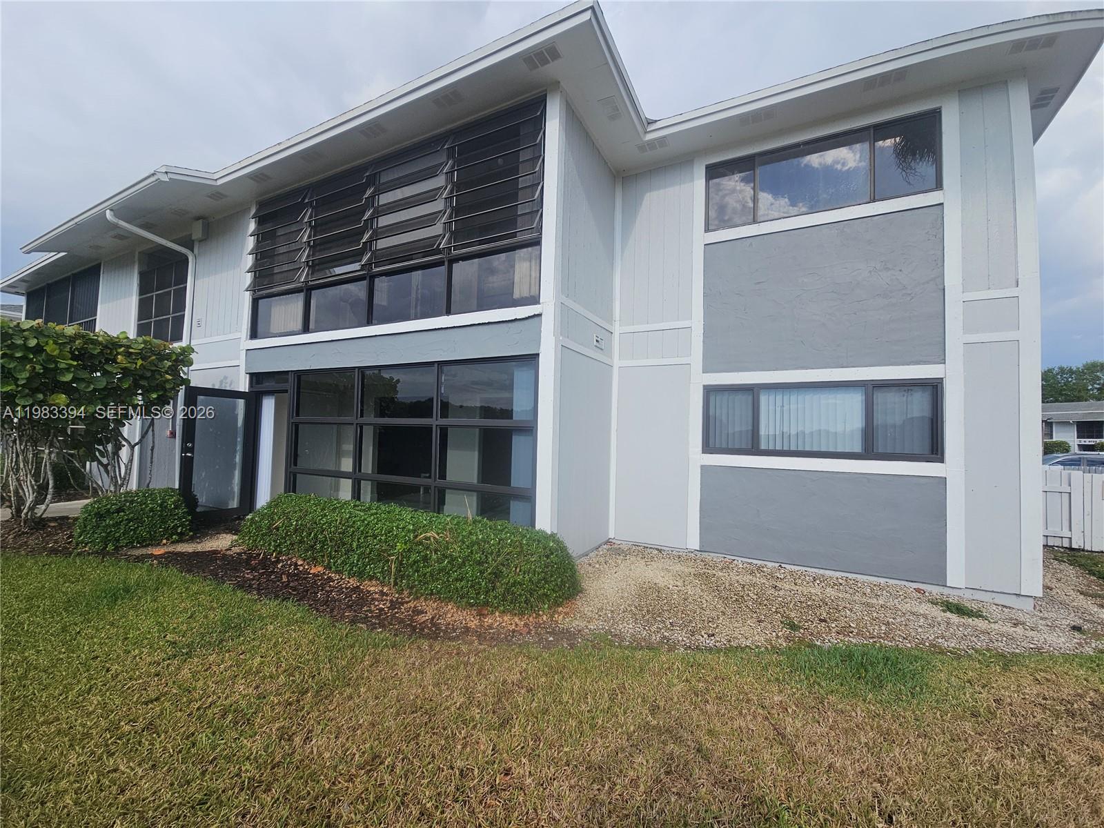 9727 Hammocks Blvd #102D