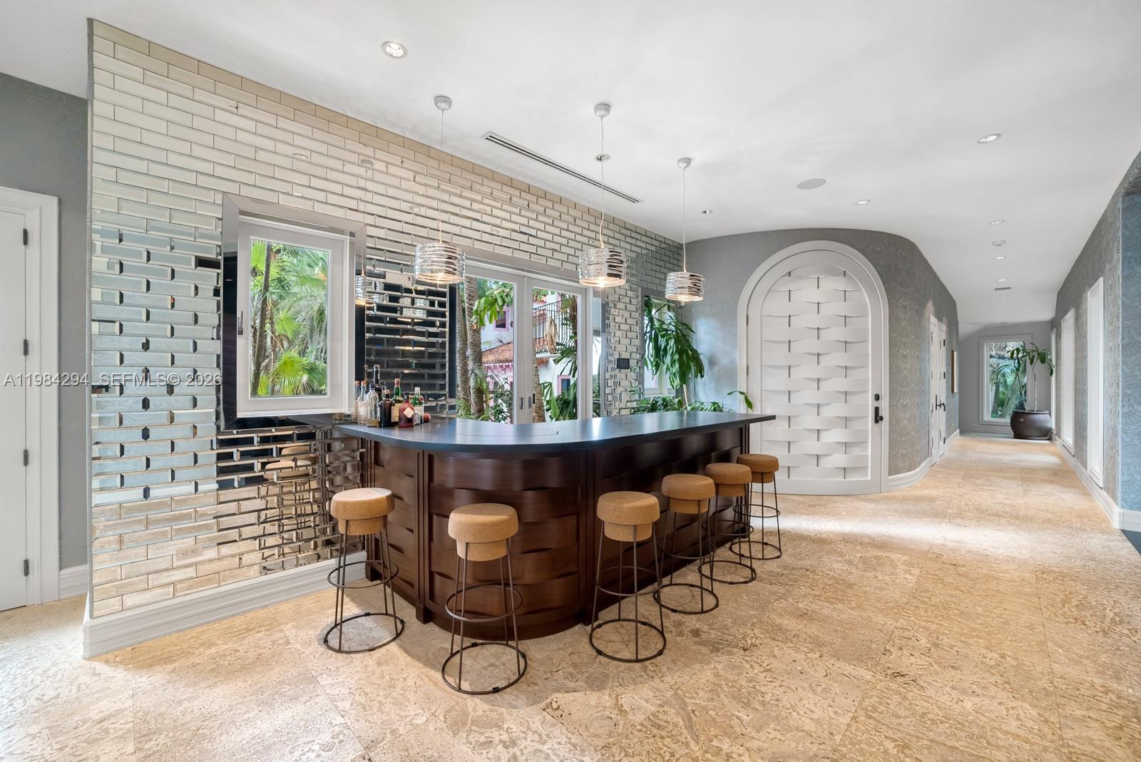 16 Palm Ave Miami Beach, FL 33139