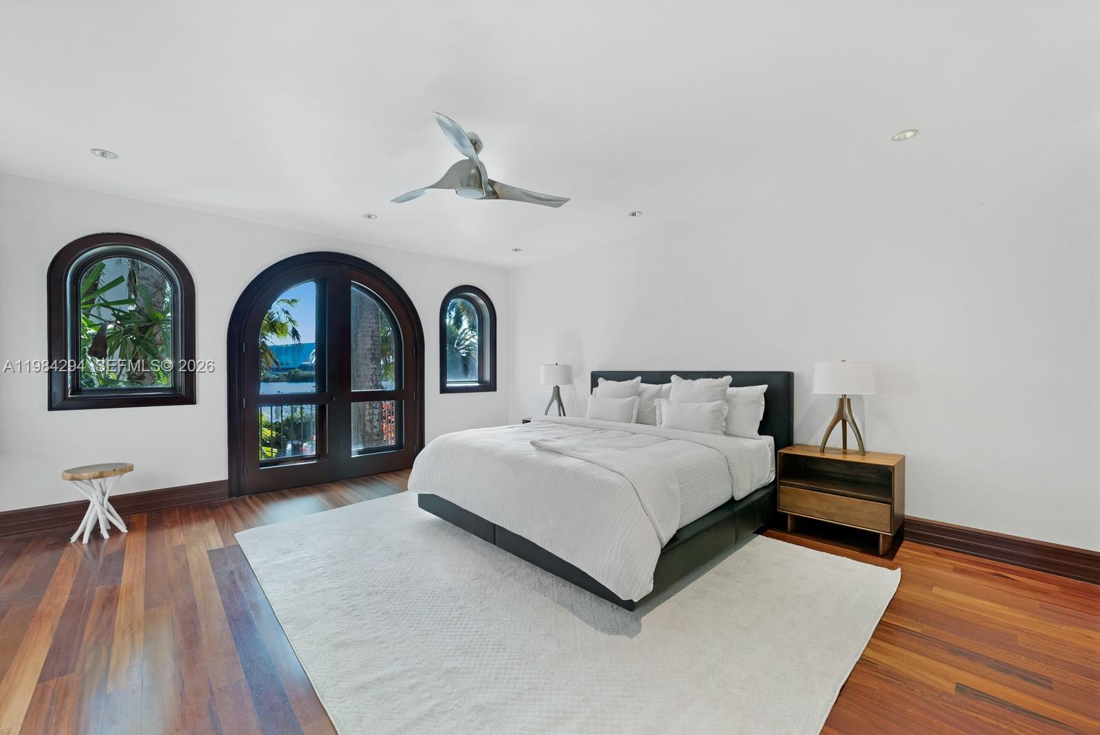 16 Palm Ave Miami Beach, FL 33139