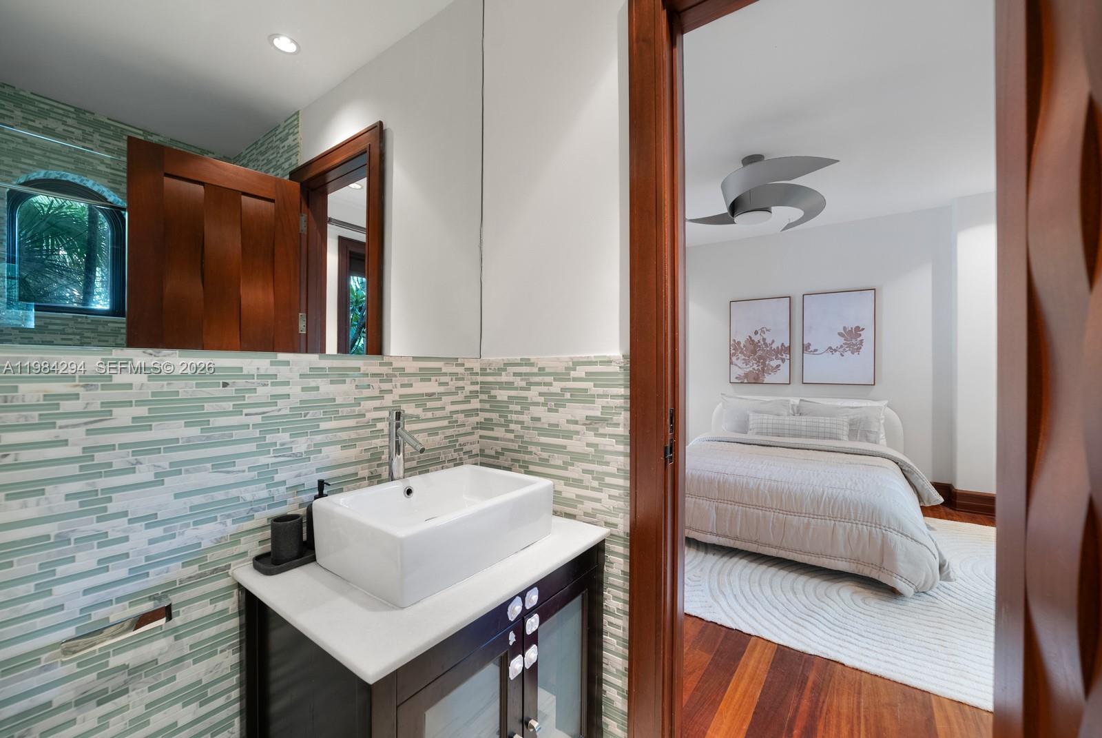 16 Palm Ave Miami Beach, FL 33139