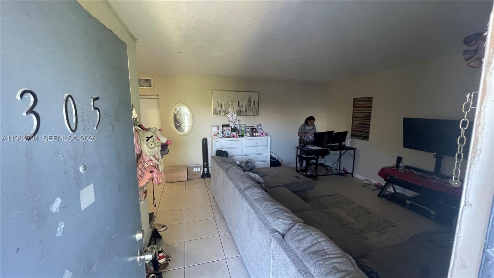 13700 NE 6th Ave #305 North Miami, FL 33161
