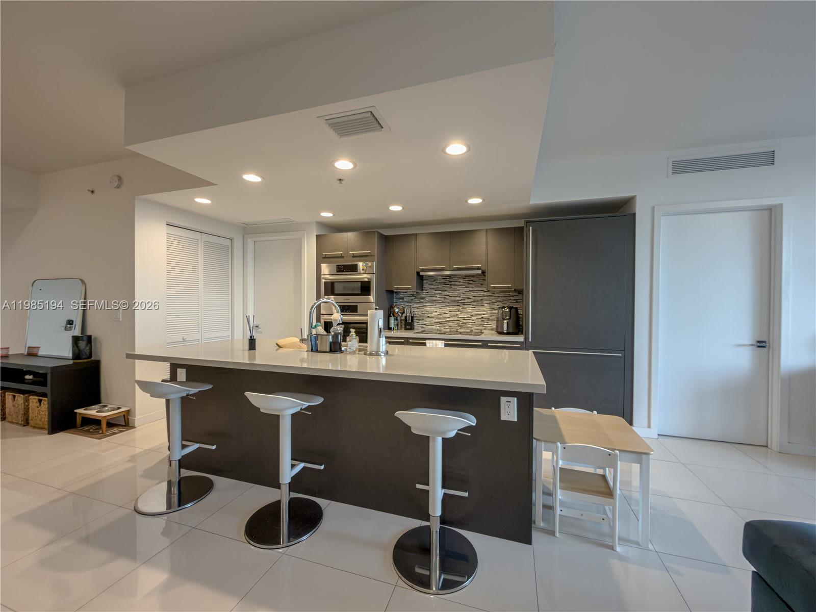 7825 NW 107th Ave #301 Doral, FL 33178