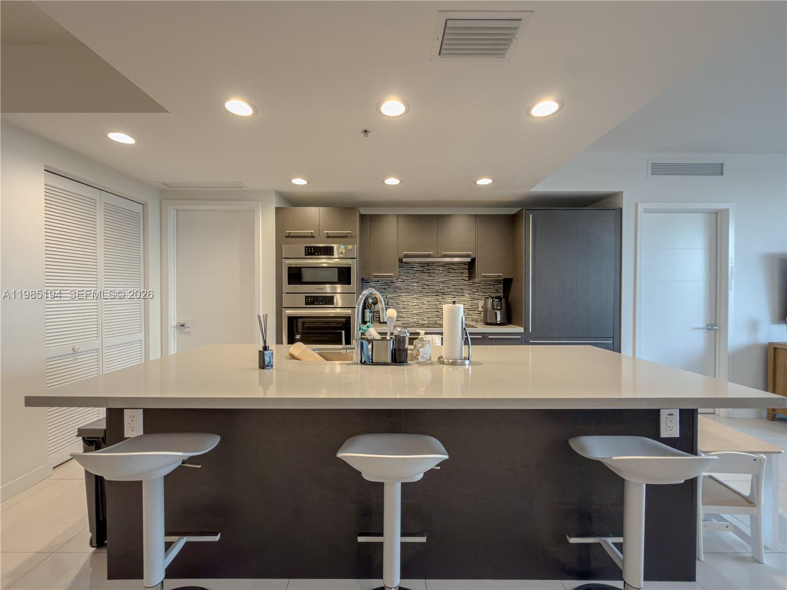 7825 NW 107th Ave #301 Doral, FL 33178