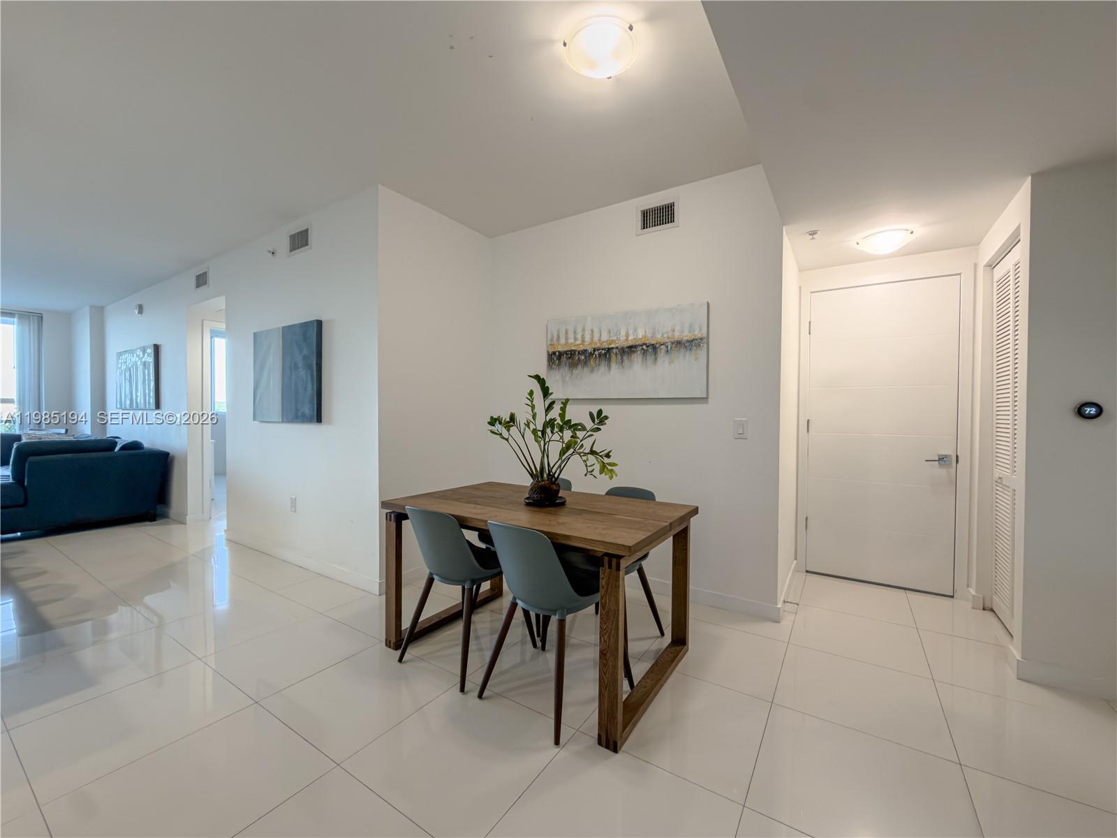 7825 NW 107th Ave #301 Doral, FL 33178