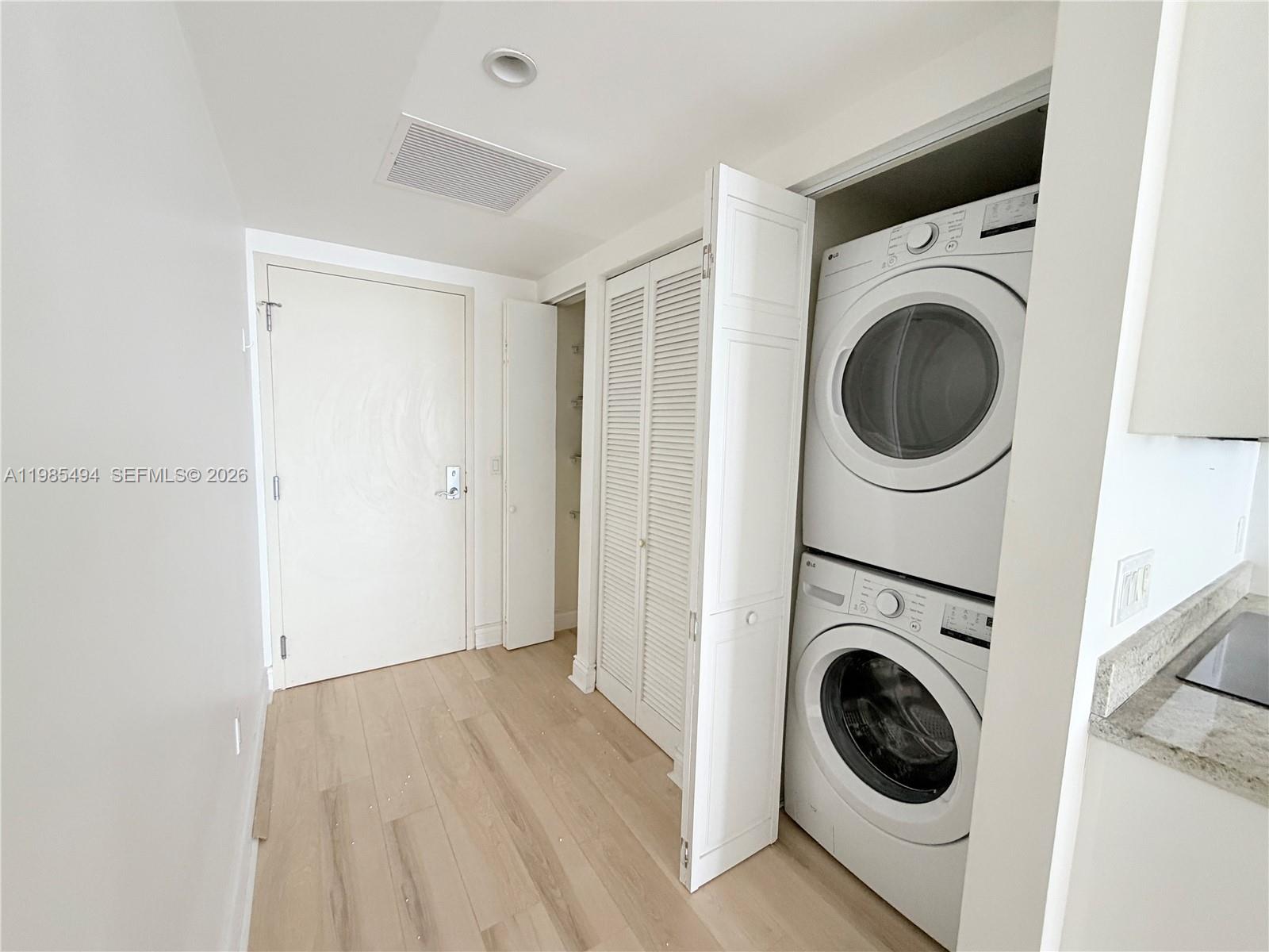 image Latitude on the River1