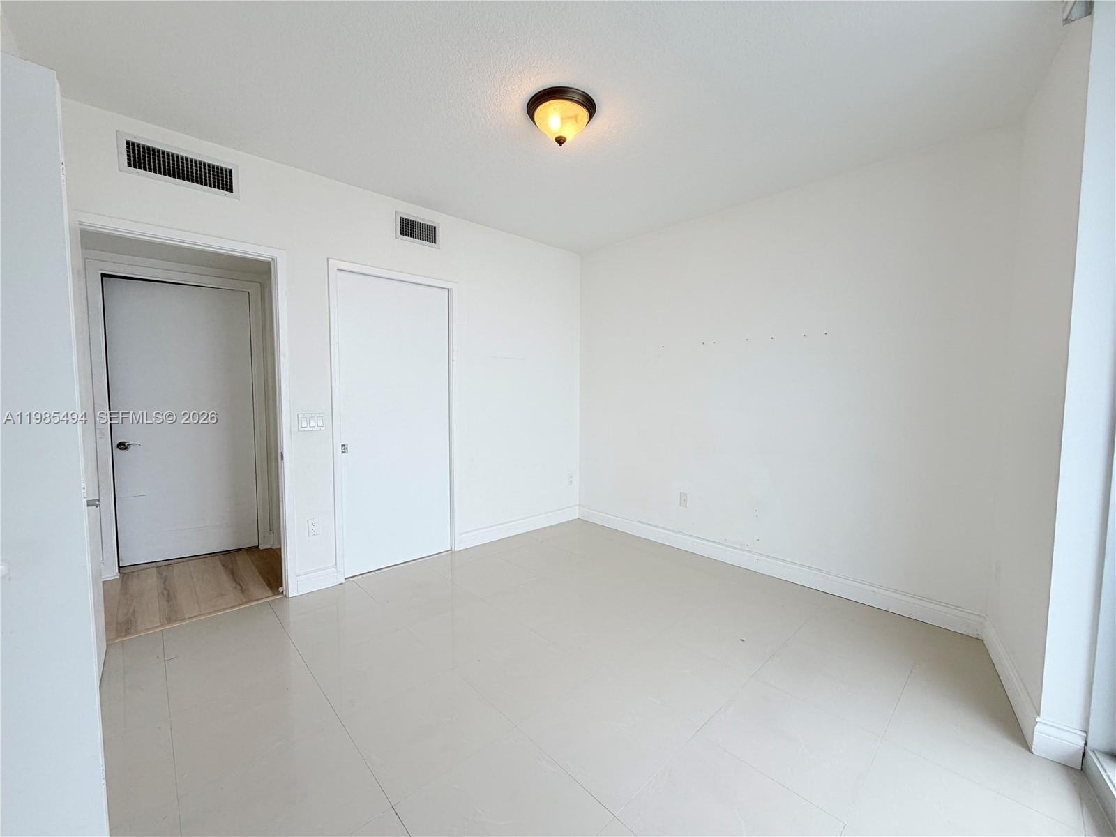 image Latitude on the River4