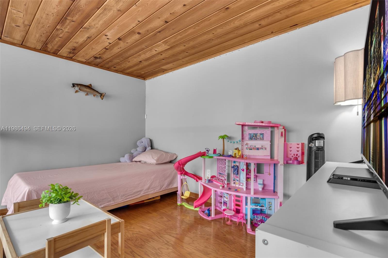 16341 Wood Walk Miami Lakes, FL 33014