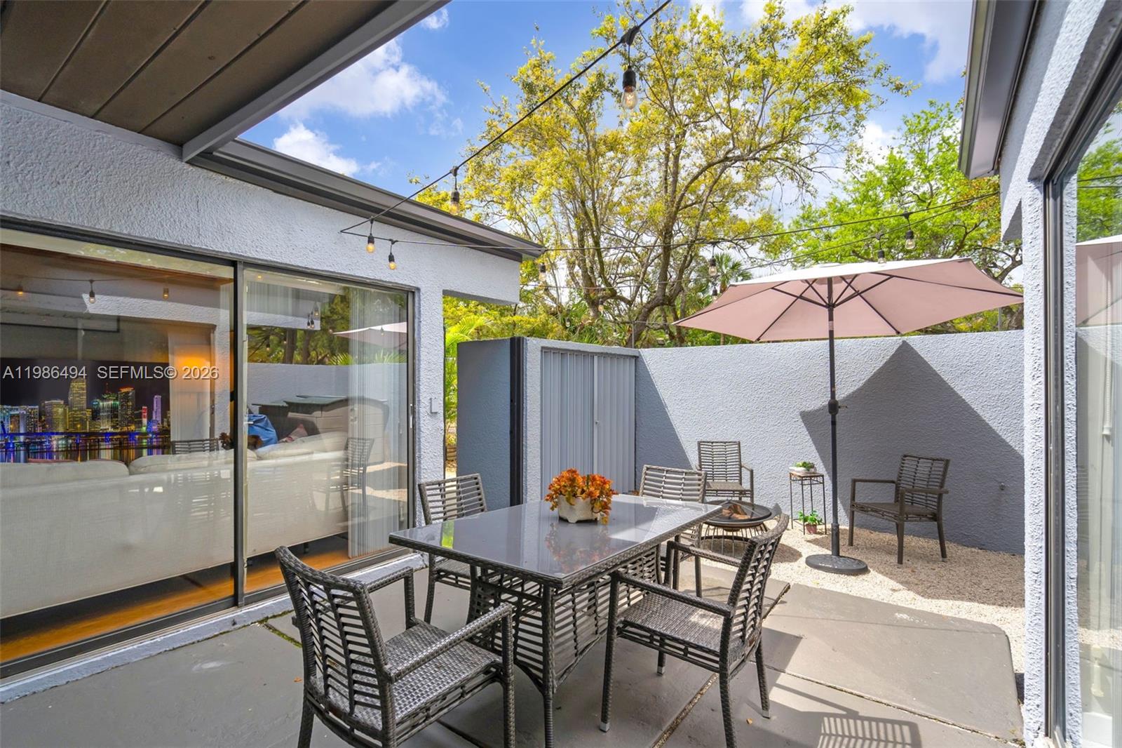 16341 Wood Walk Miami Lakes, FL 33014