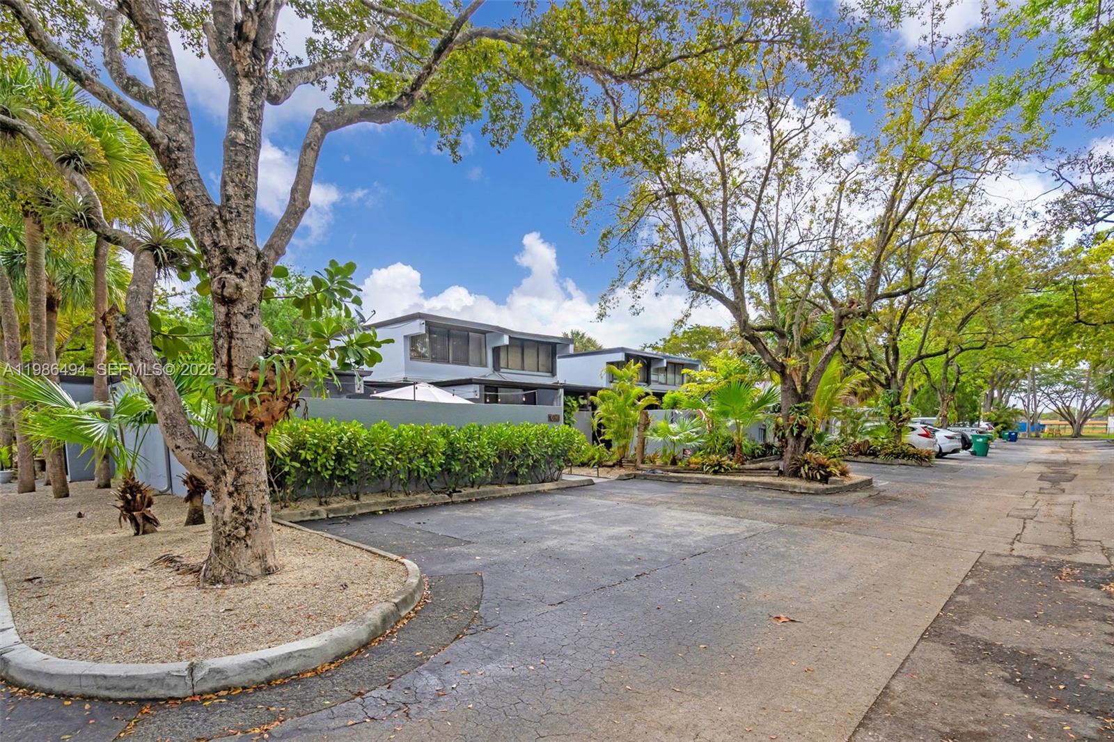 16341 Wood Walk Miami Lakes, FL 33014