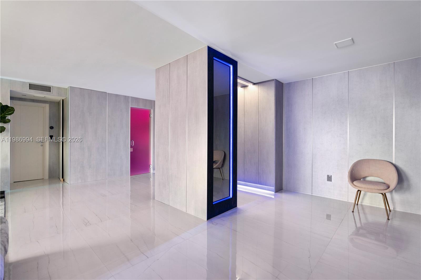 400 SE Kings Pt Dr #822-23 Sunny Isles Beach, FL 33160