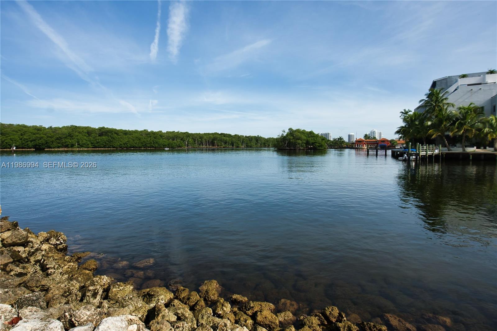 400 SE Kings Pt Dr #822-23 Sunny Isles Beach, FL 33160