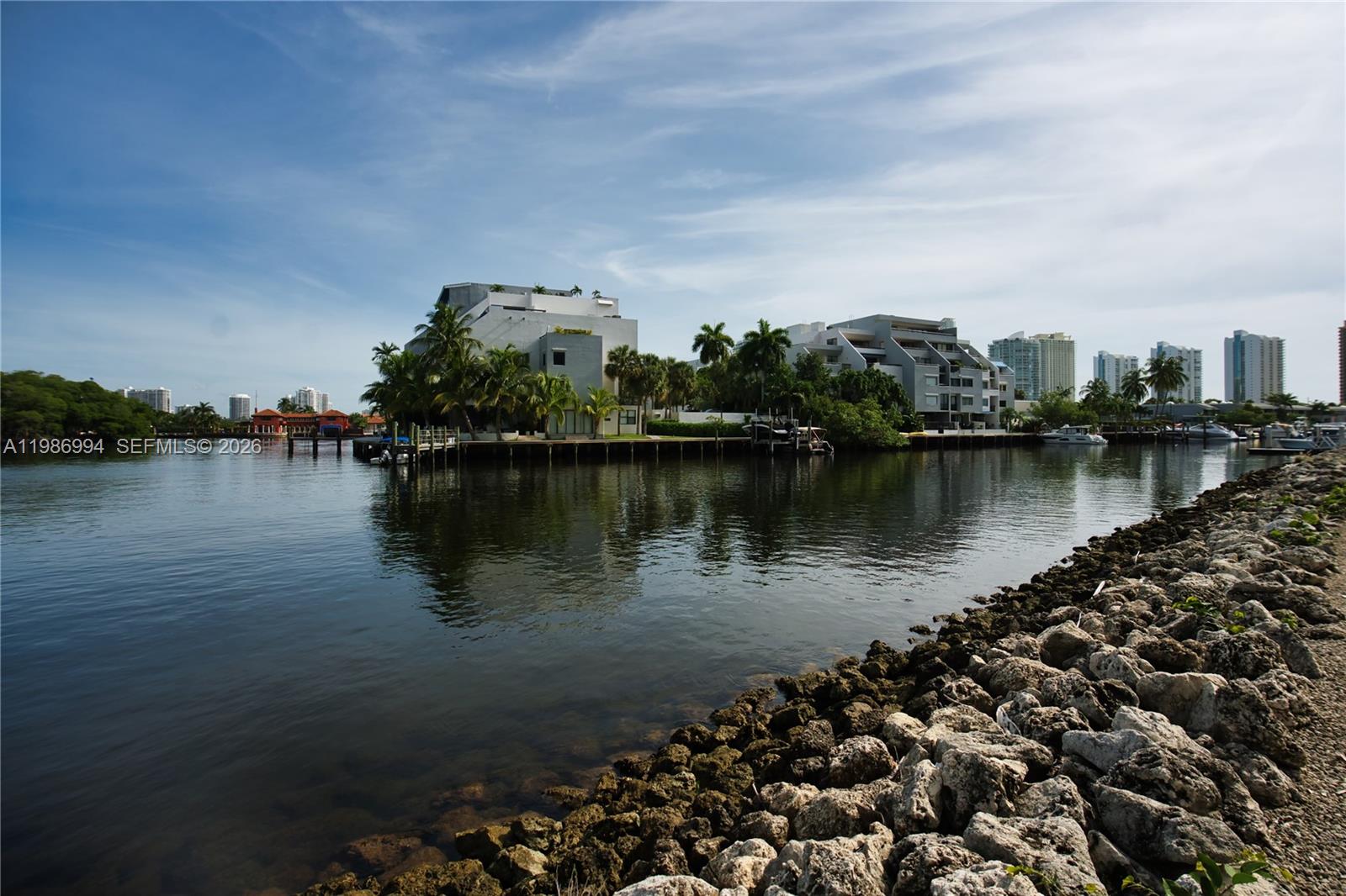 400 SE Kings Pt Dr #822-23 Sunny Isles Beach, FL 33160