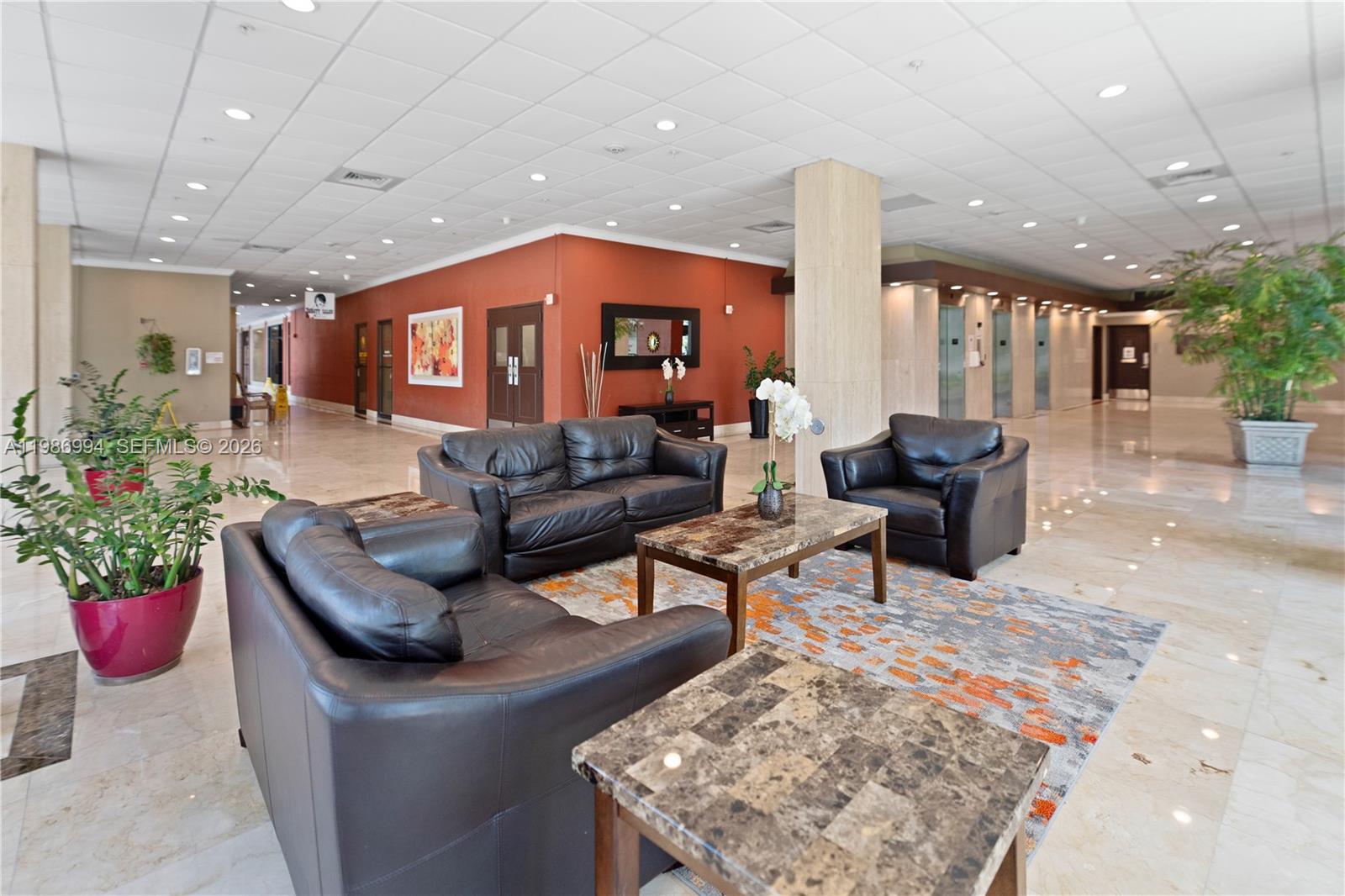 400 SE Kings Pt Dr #822-23 Sunny Isles Beach, FL 33160