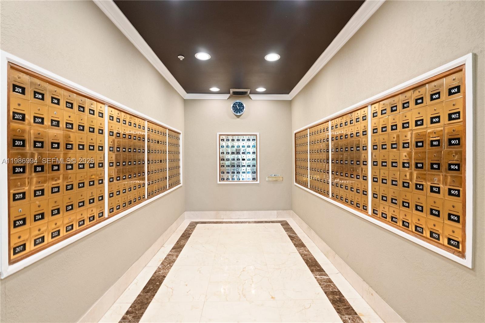 400 SE Kings Pt Dr #822-23 Sunny Isles Beach, FL 33160