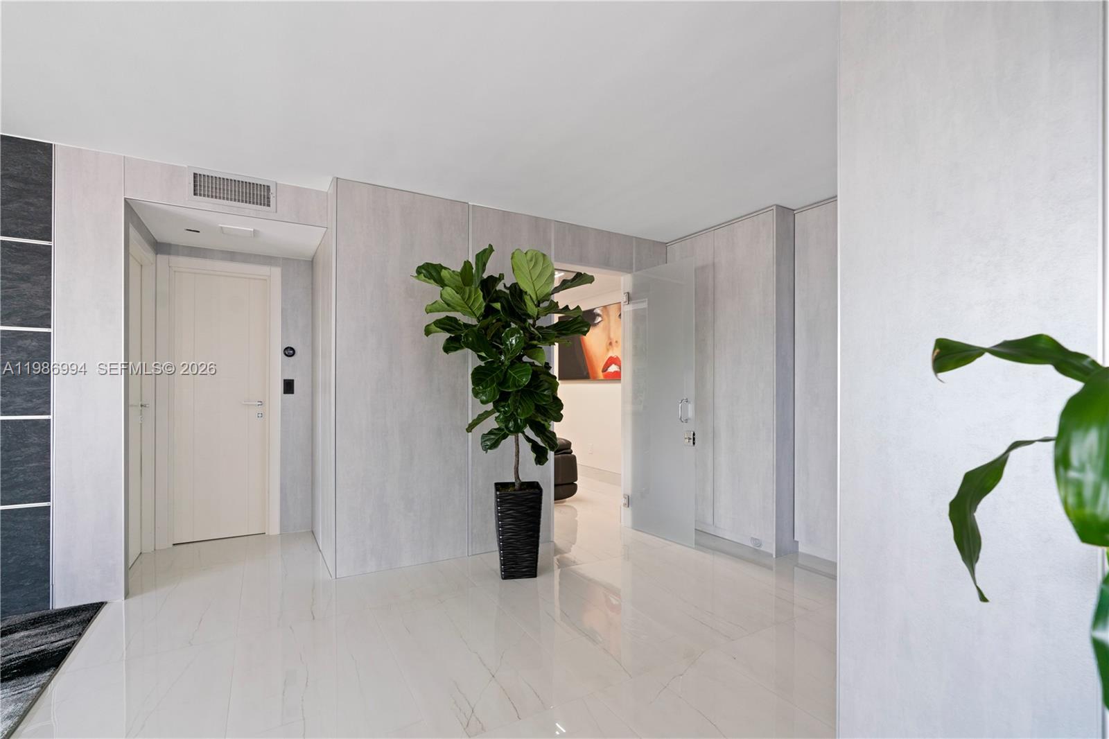 400 SE Kings Pt Dr #822-23 Sunny Isles Beach, FL 33160