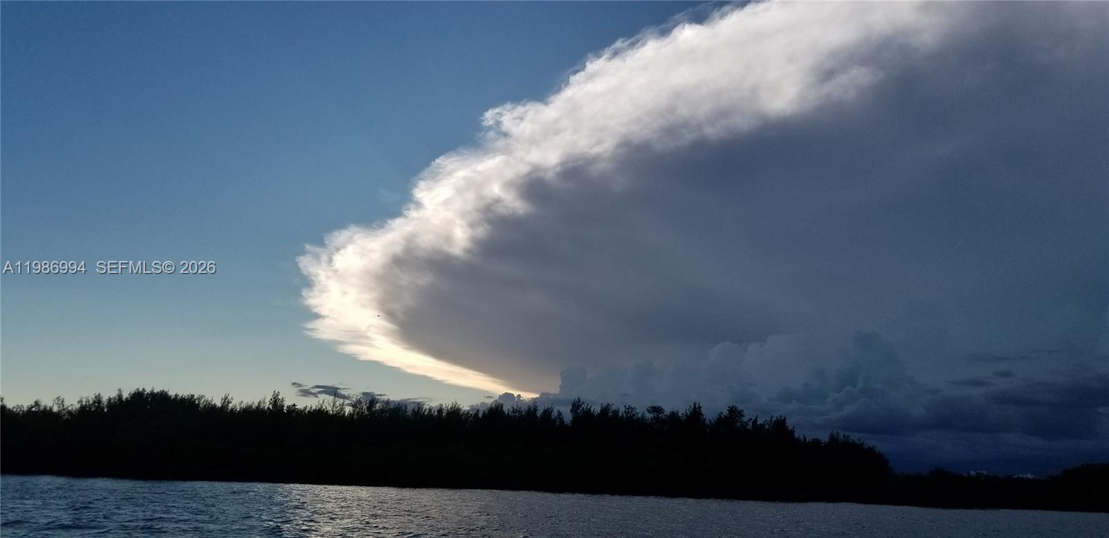 400 SE Kings Pt Dr #822-23 Sunny Isles Beach, FL 33160