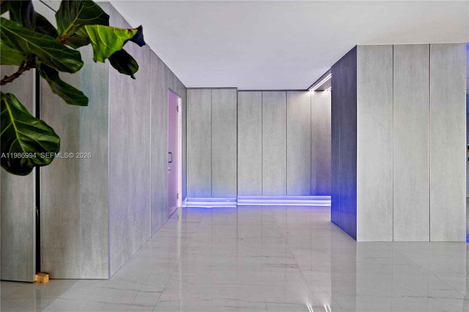 400 SE Kings Pt Dr #822-23 Sunny Isles Beach, FL 33160