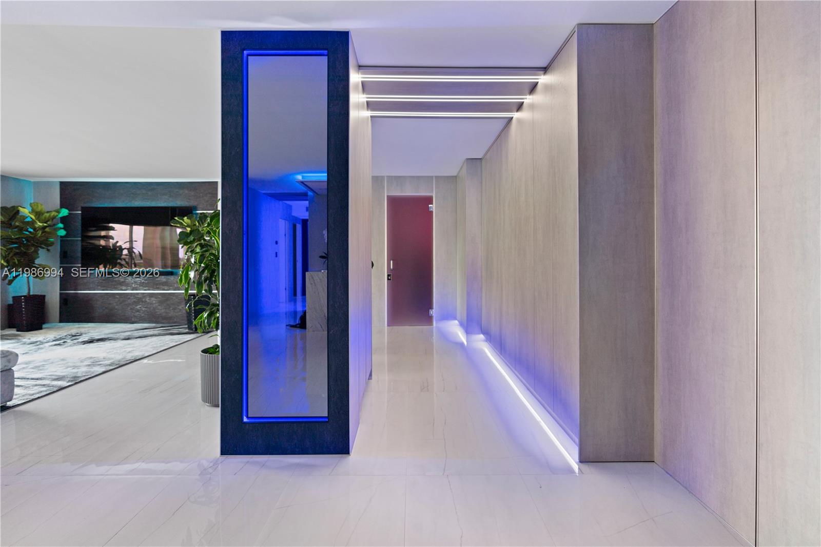 400 SE Kings Pt Dr #822-23 Sunny Isles Beach, FL 33160