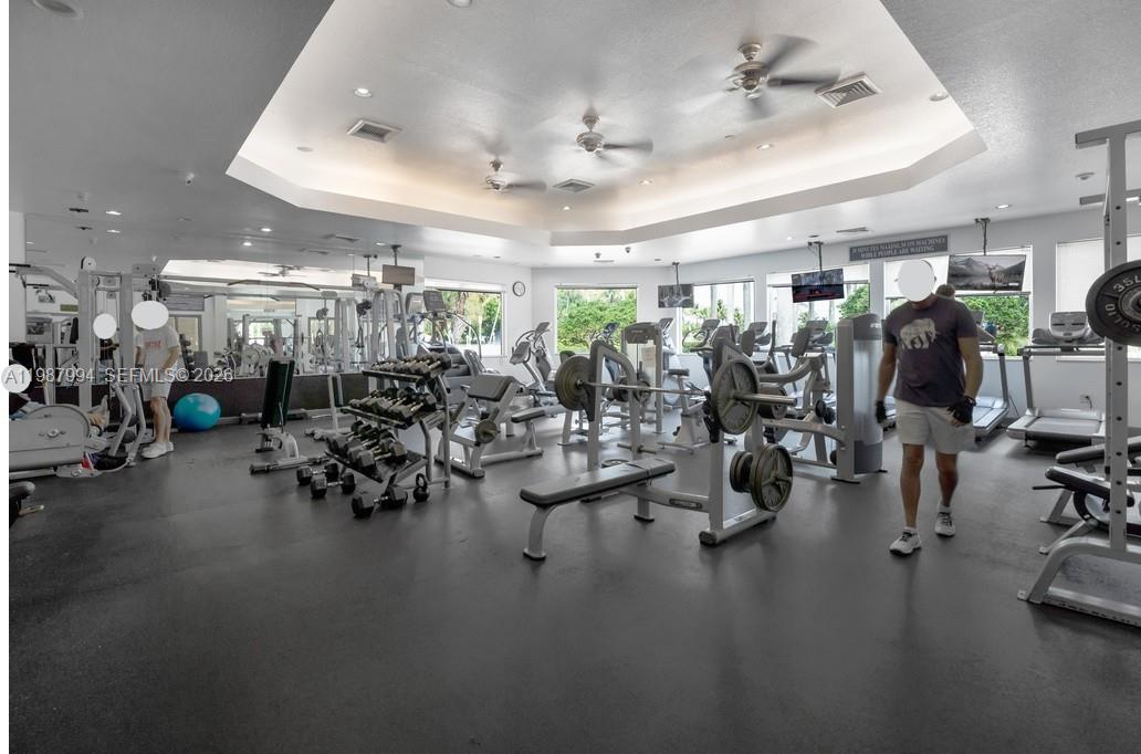 1282 NW 171st Ter Pembroke Pines, FL 33028