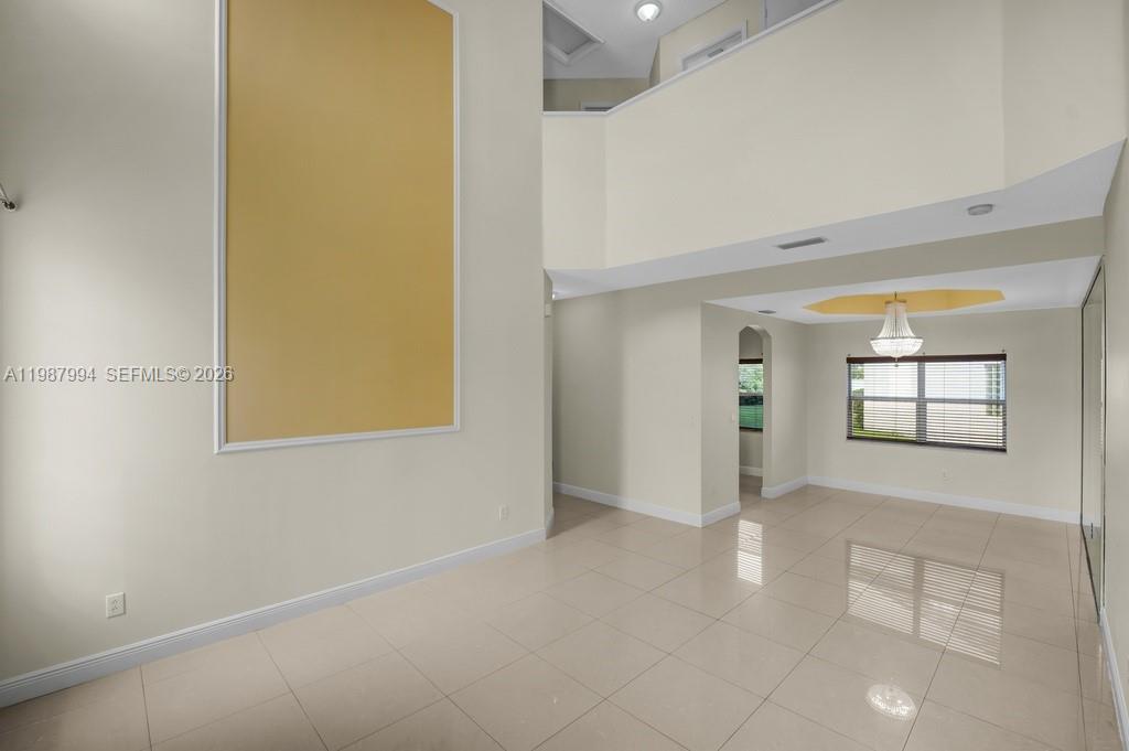 1282 NW 171st Ter Pembroke Pines, FL 33028