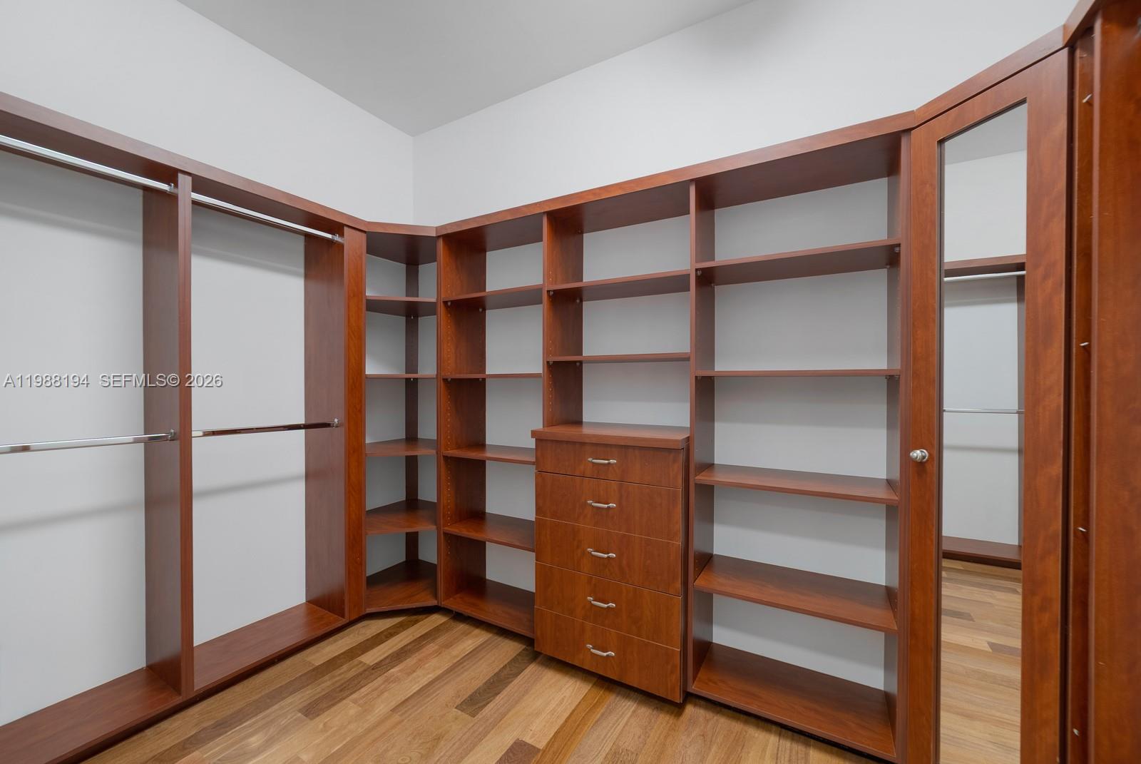 6200 SW 130th Ter Pinecrest, FL 33156