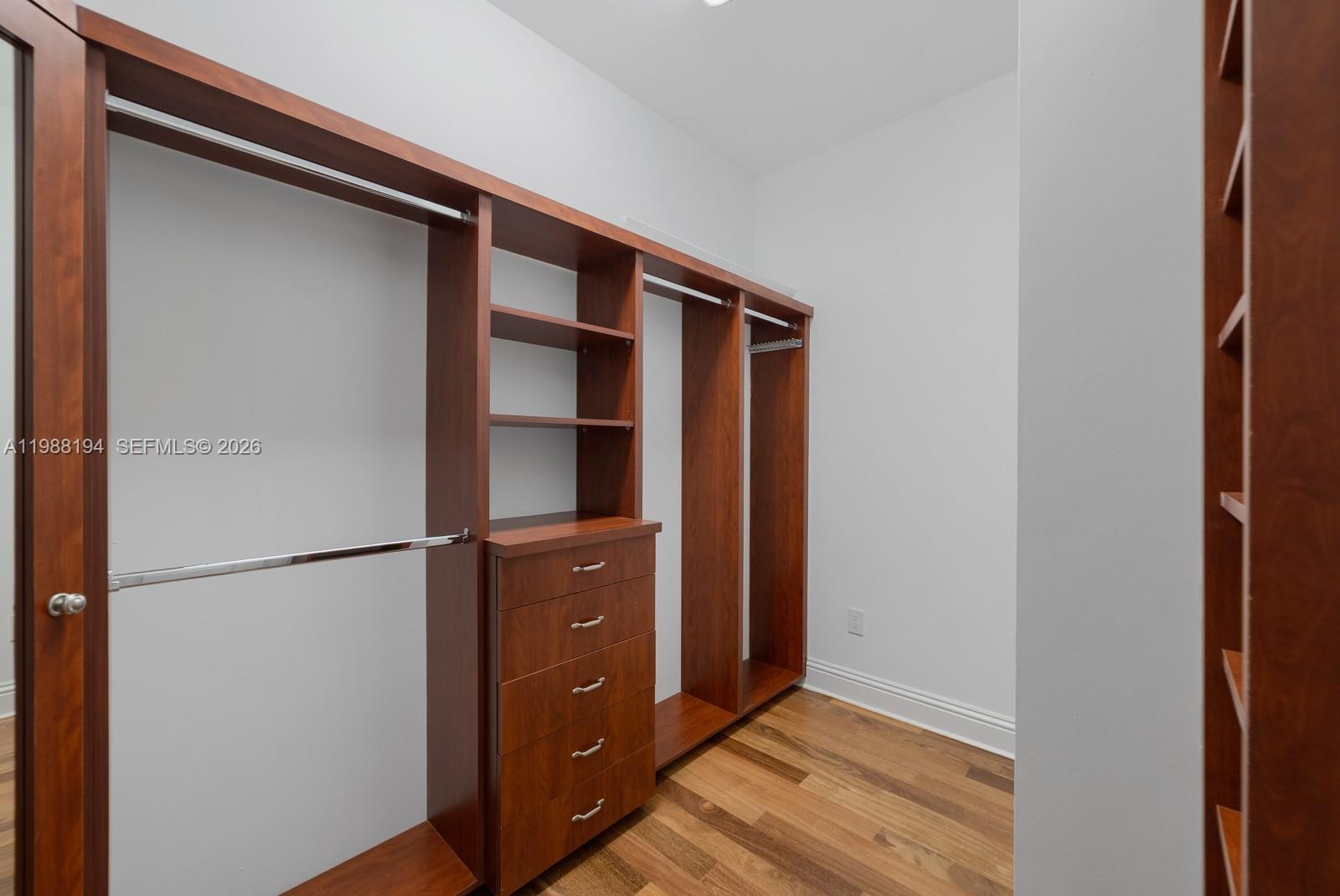 6200 SW 130th Ter Pinecrest, FL 33156