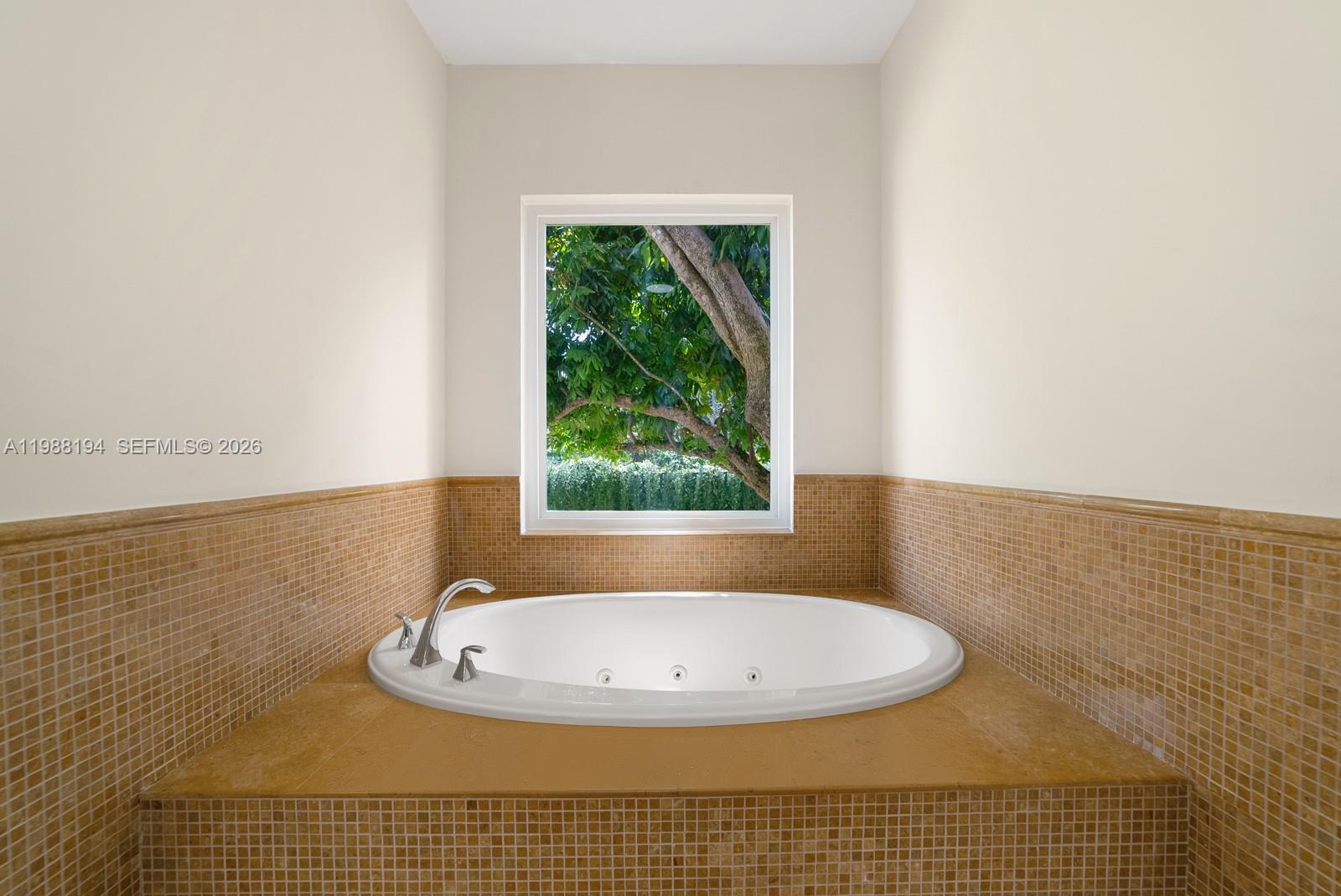 6200 SW 130th Ter Pinecrest, FL 33156