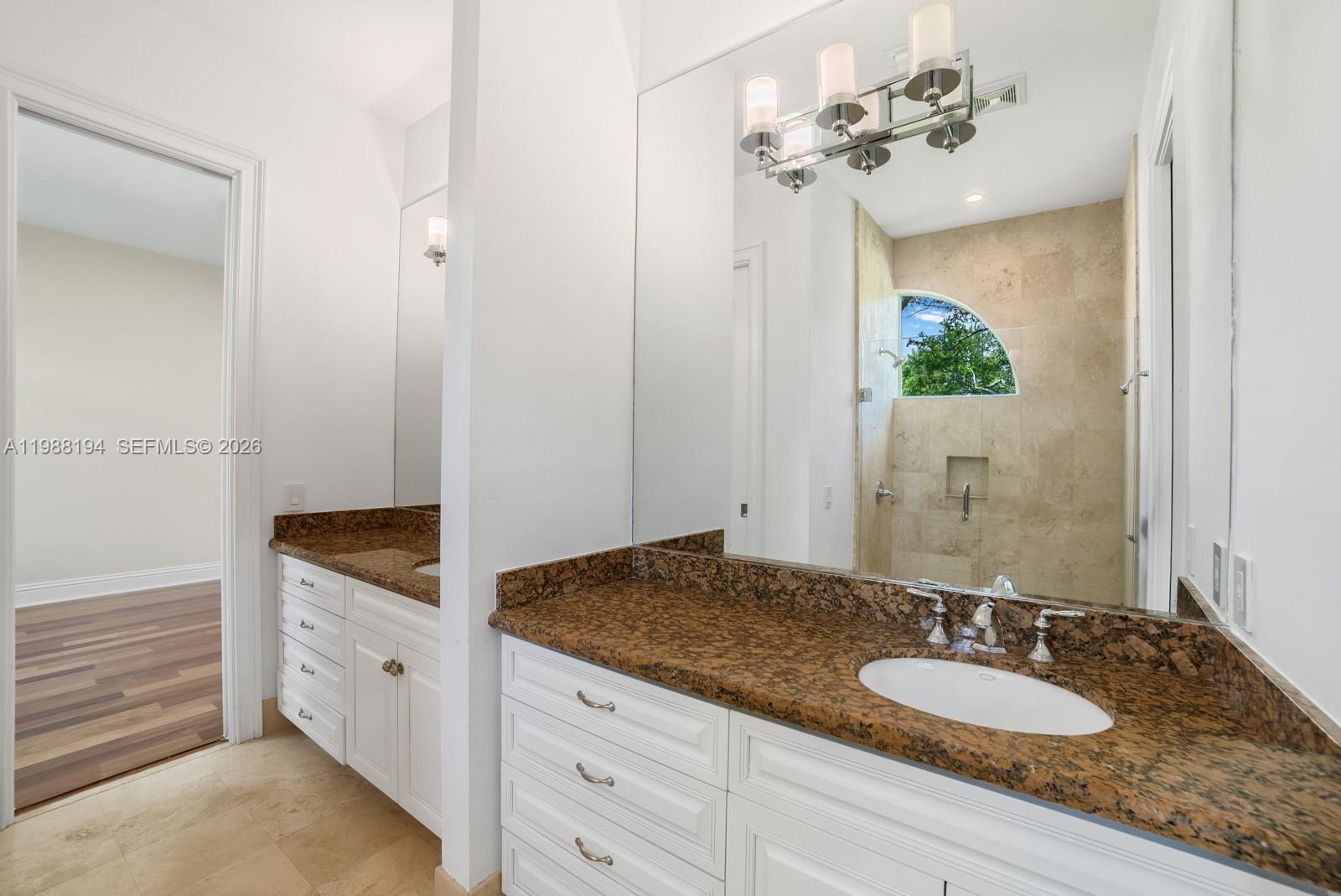 6200 SW 130th Ter Pinecrest, FL 33156