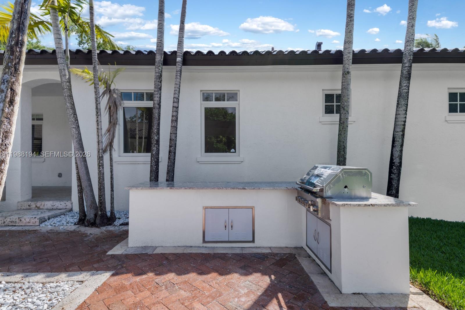 6200 SW 130th Ter Pinecrest, FL 33156