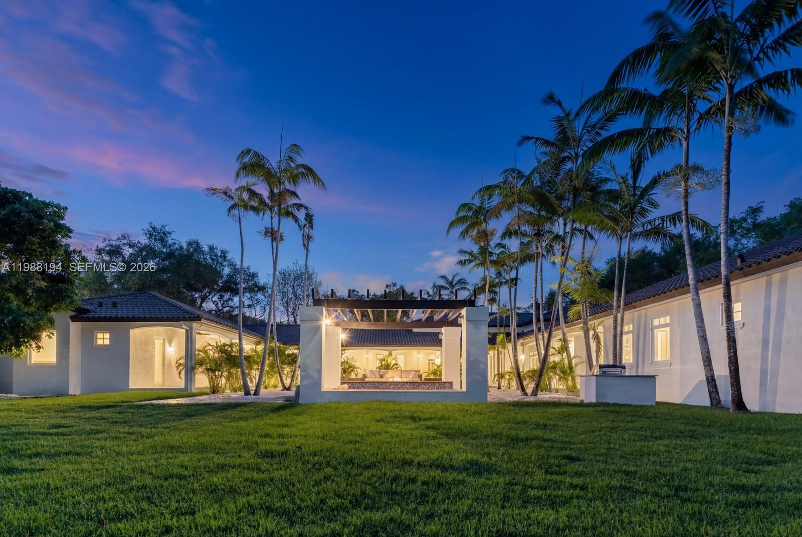 6200 SW 130th Ter Pinecrest, FL 33156