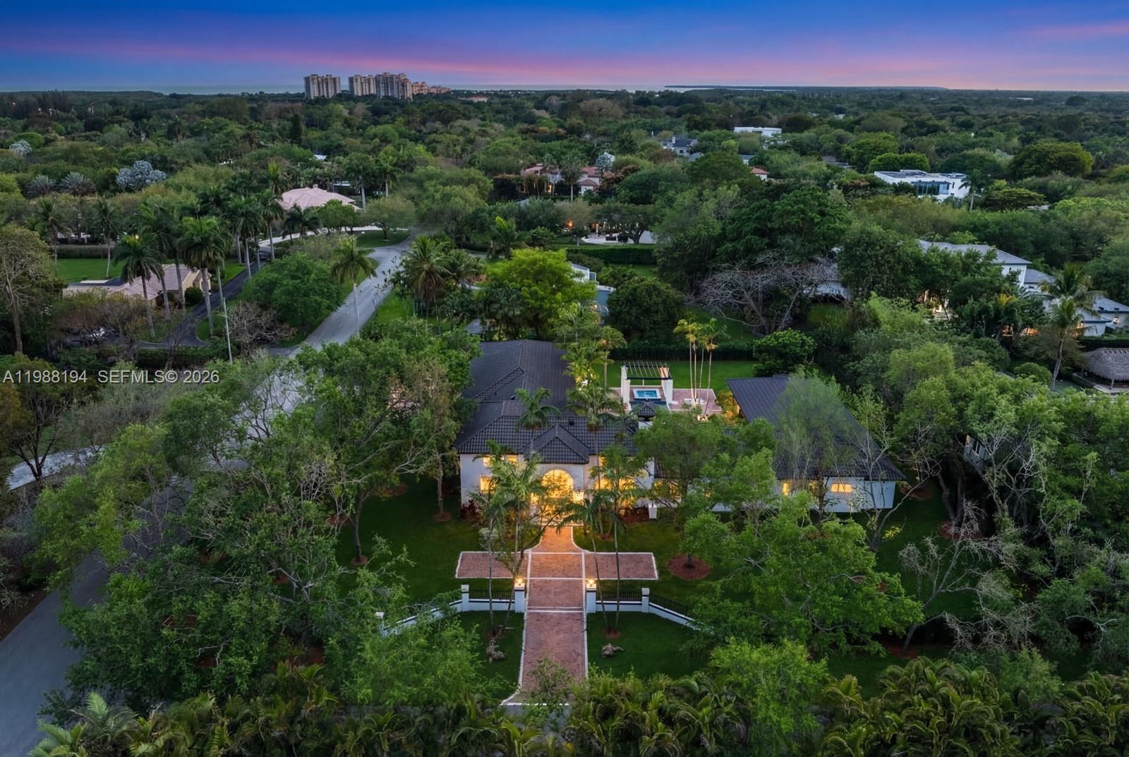 6200 SW 130th Ter Pinecrest, FL 33156