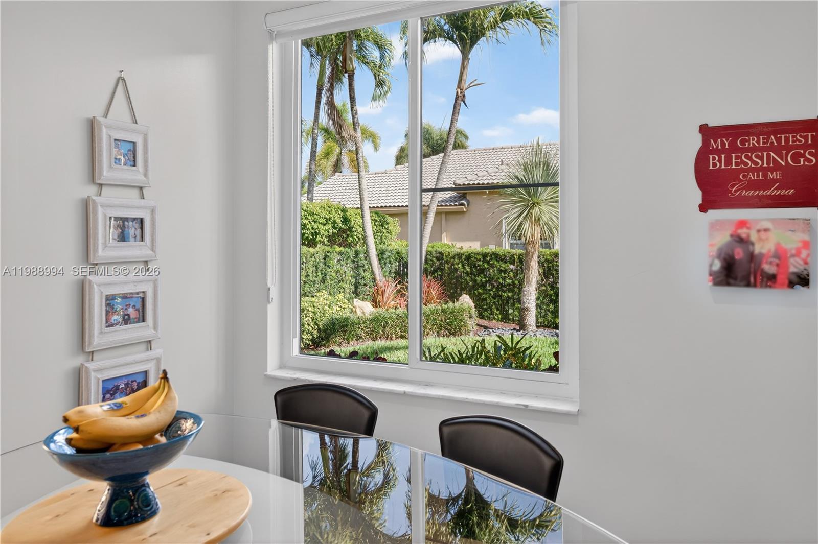 1512 Maple Dr Weston, FL 33327