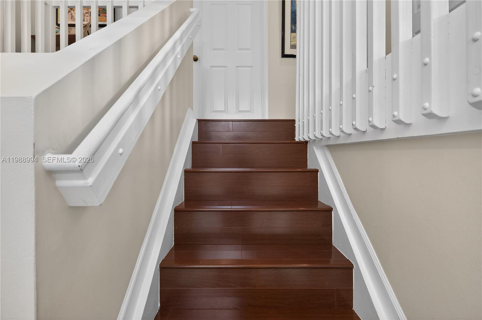 1512 Maple Dr Weston, FL 33327