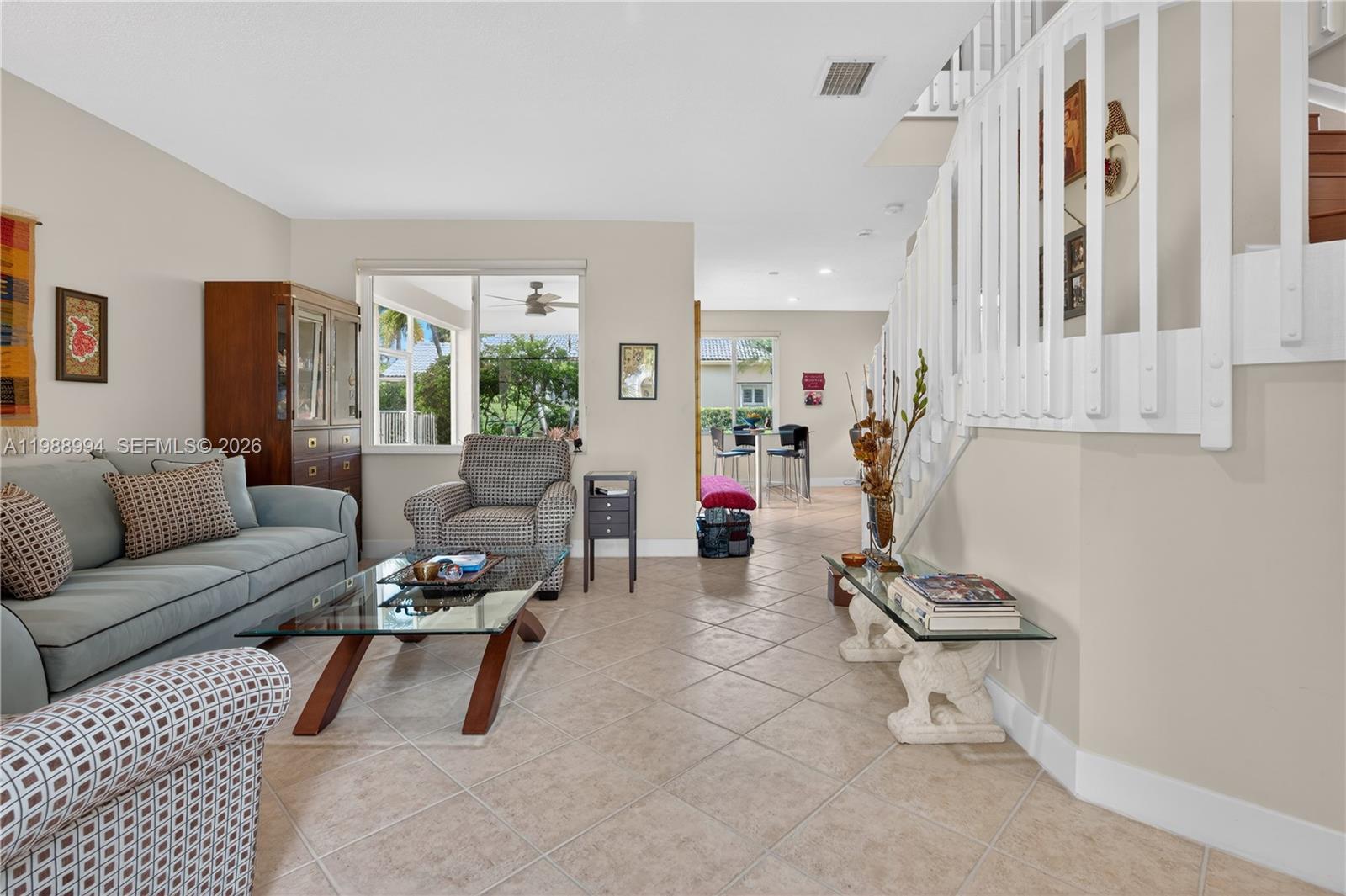 1512 Maple Dr Weston, FL 33327