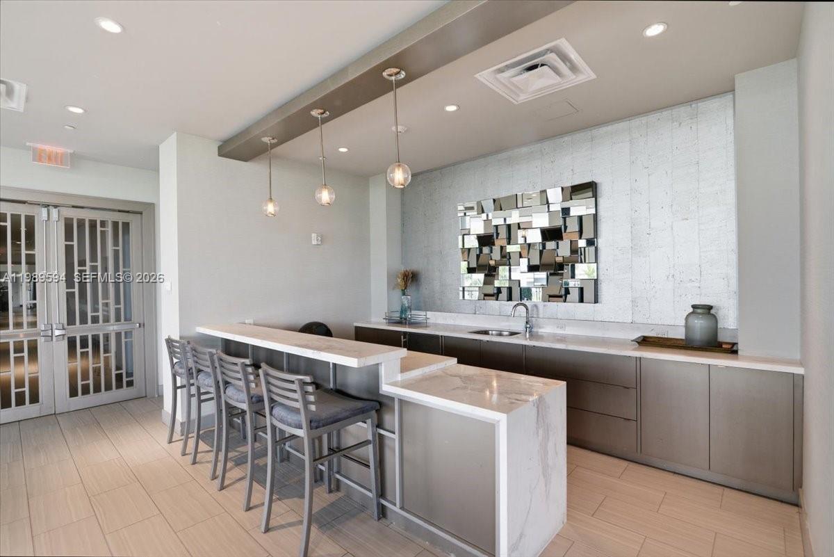 5300 Paseo Blvd #1803 Doral, FL 33166