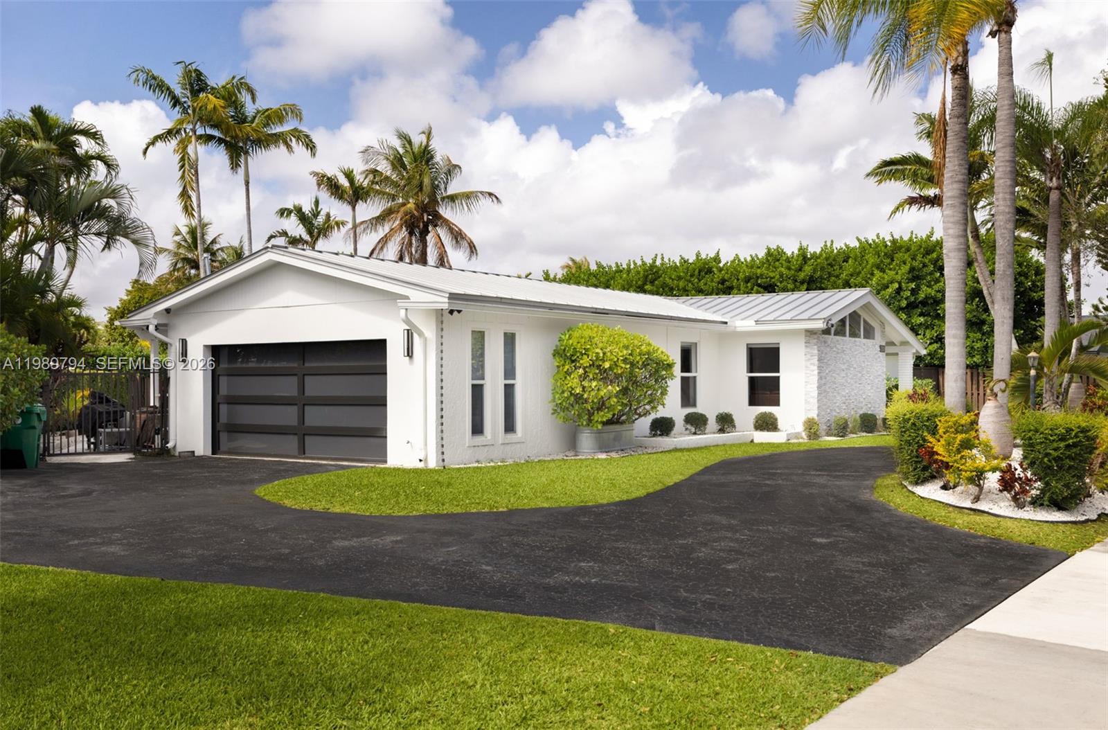 17520 SW 89th Ave Palmetto Bay, FL 33157