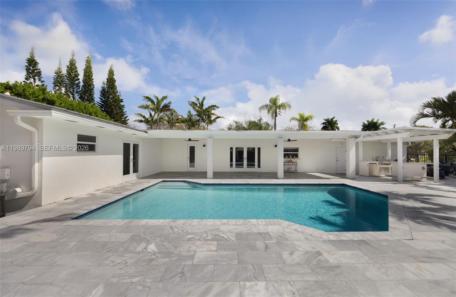 17520 SW 89th Ave Palmetto Bay, FL 33157