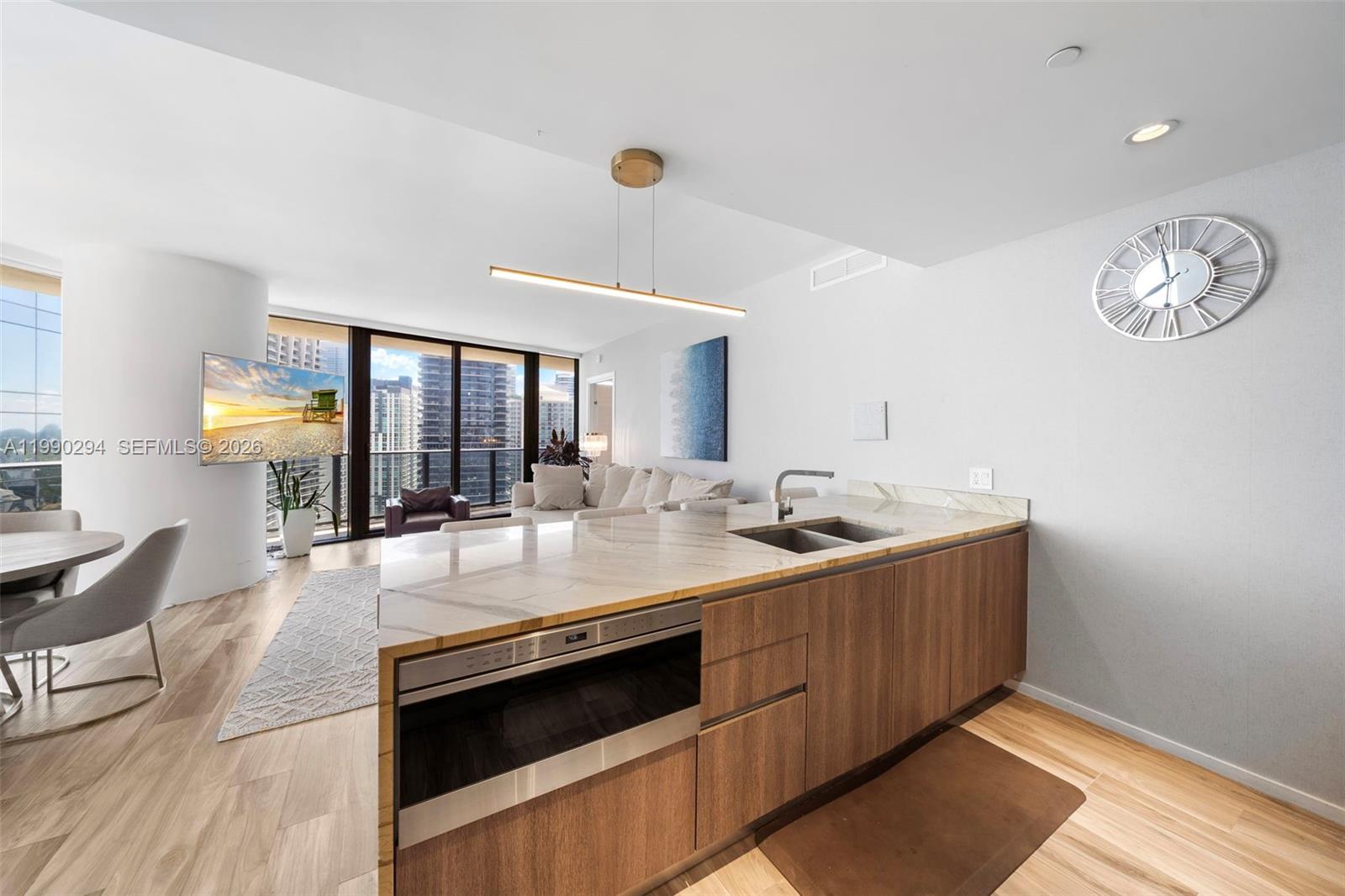 801 S Miami Ave #3504 Miami, FL 33130