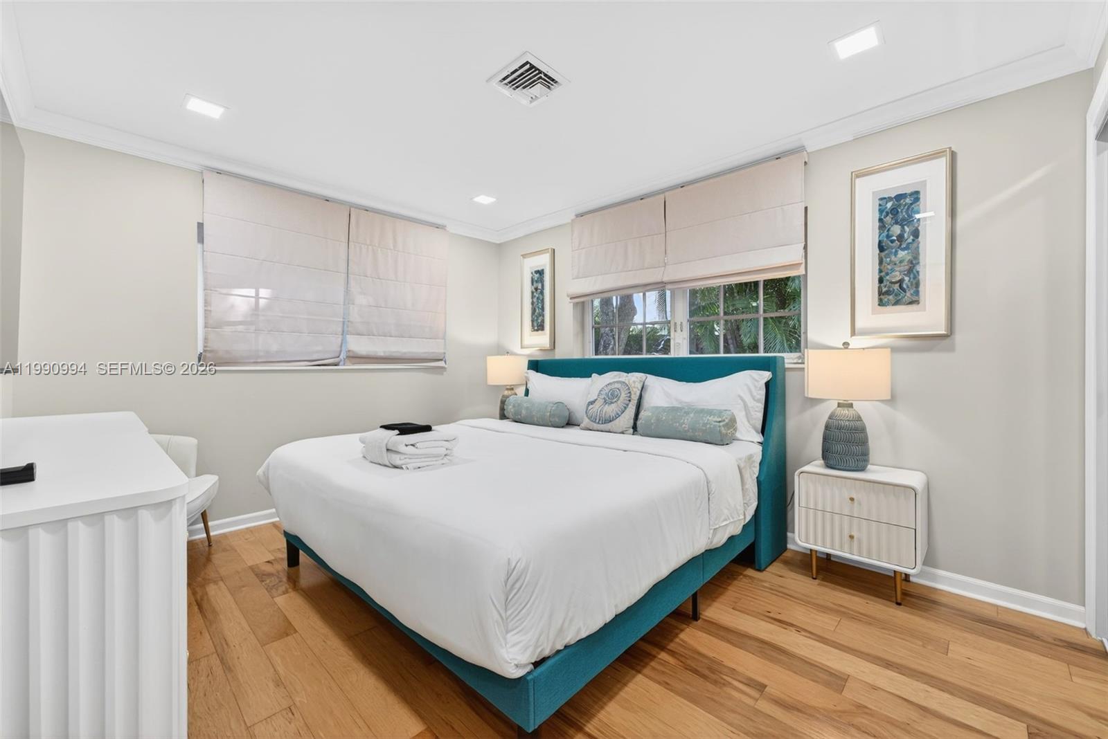 1661 Bel Air Ave Lauderdale By The Sea, FL 33062